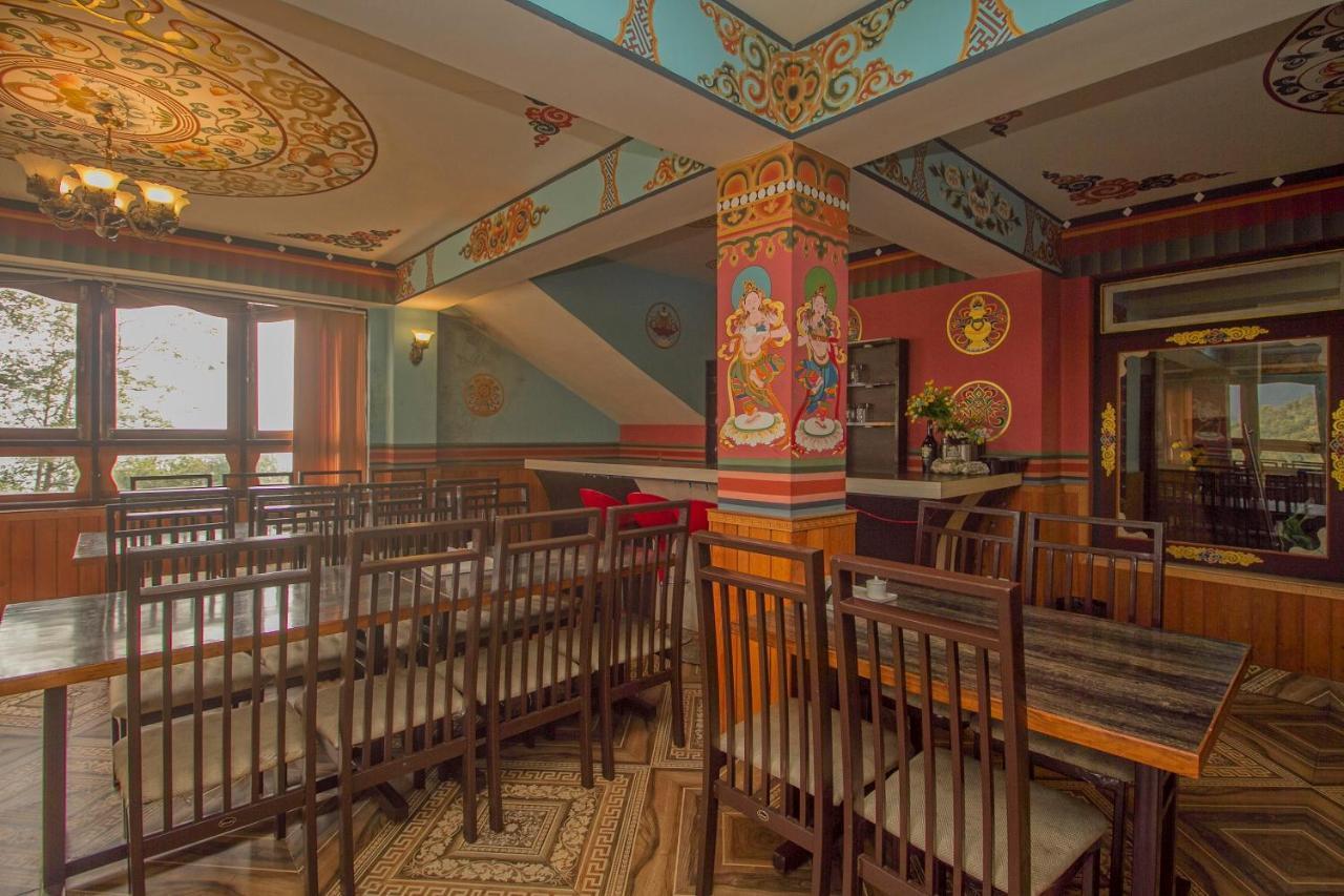 Retreat Hotel & Spa Gangtok Exterior photo